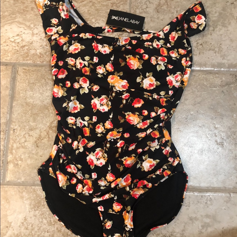 Women’s One Piece Bathing Suit